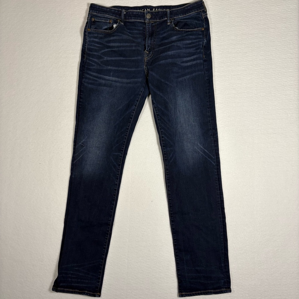 American Eagle Men’s Dark Blue original straight jeans, Faded #denim #J0005